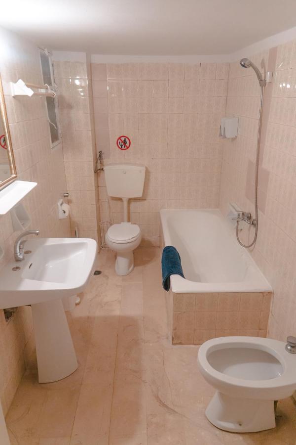 Apartment In Center Of Atina Dış mekan fotoğraf